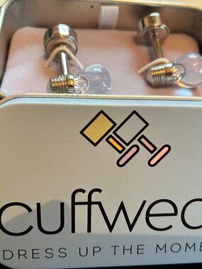 Cuff Links NEW by Cuffwear - lightbulb motif